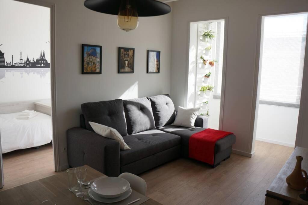 Barcelona Industrial Style Apartment L'Hospitalet de Llobregat Ngoại thất bức ảnh