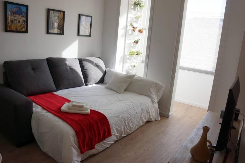 Barcelona Industrial Style Apartment L'Hospitalet de Llobregat Ngoại thất bức ảnh